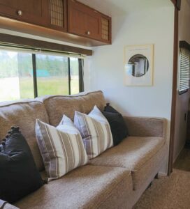 RV living room, Dahra couch